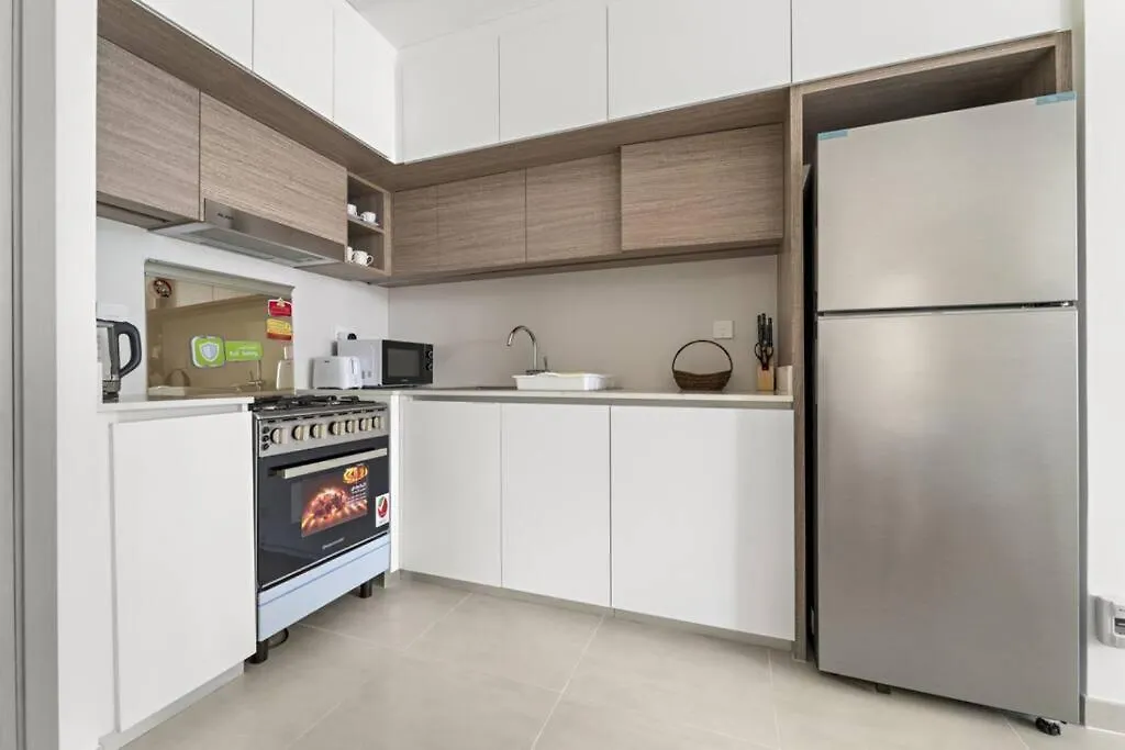Luxury 1Br Apartment At Creek Edge Tower 2 Dubai United Arab Emirates